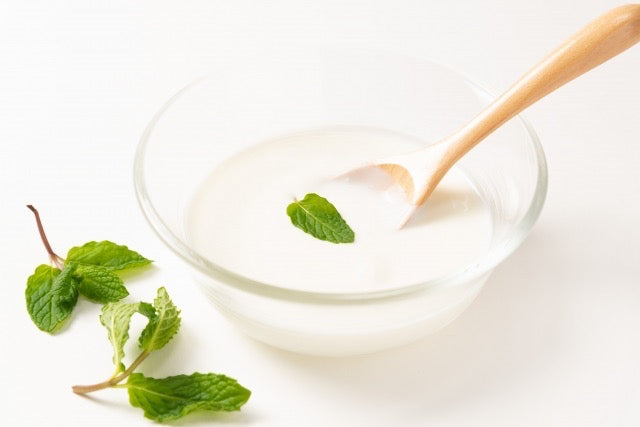 yogurt2_s.jpeg__PID:4c4cc1af-6723-4771-8f56-87647c01d1f3